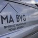 MA Byg logo på firmabil